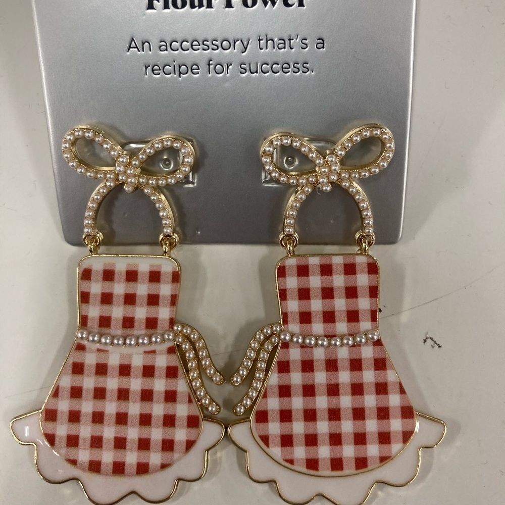 NWT BAUBLEBAR STATEMENT APRON EARRINGS FLOUR POWER